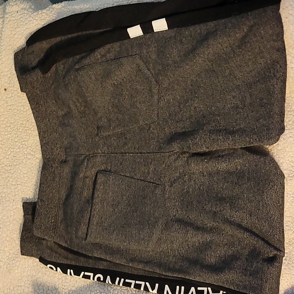 NWT Calvin Klein Boy's Joggers Size XL (18/20) - Picture 7 of 7